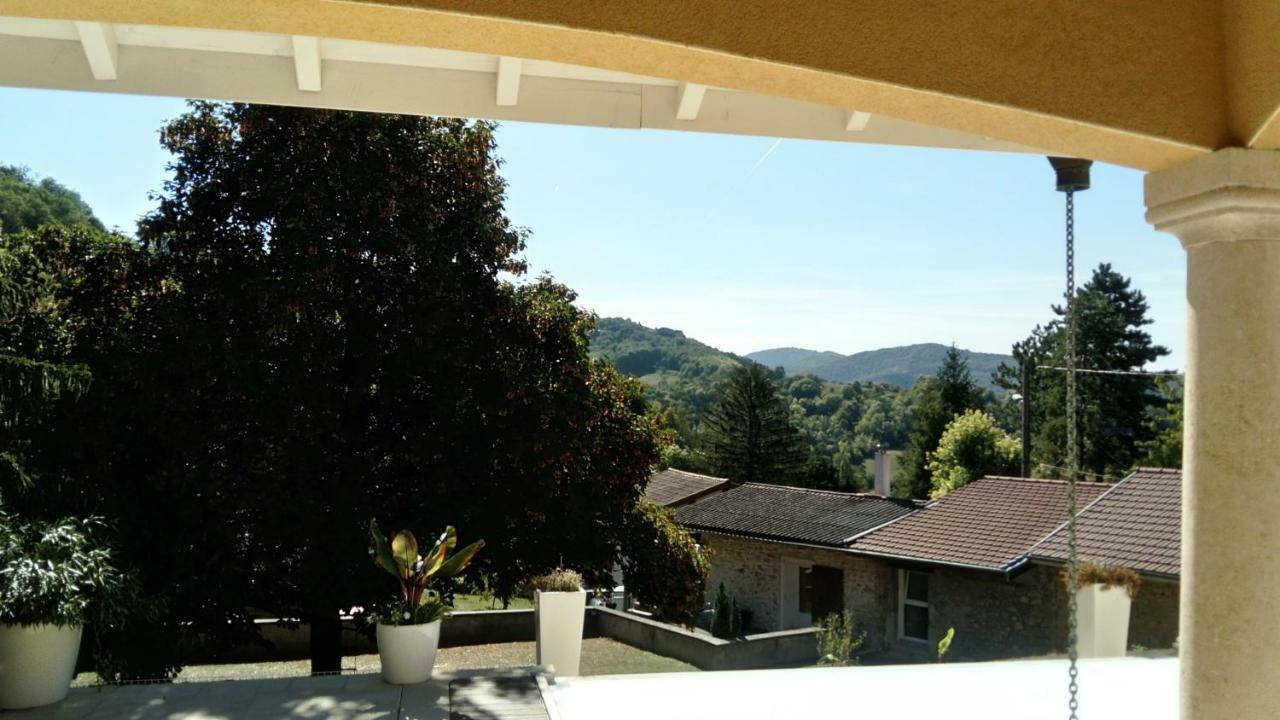 L'Esthélio gîte Ambérieu-en-Bugey Exterior foto